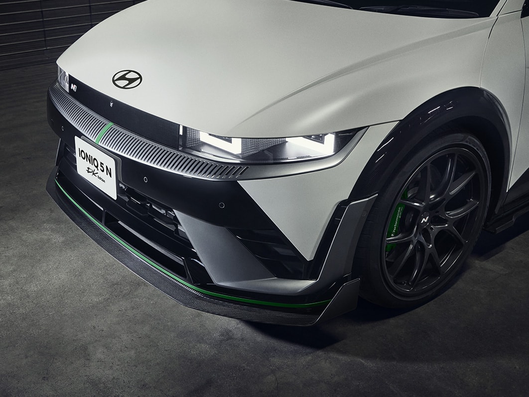 Carbon Fiber Front Splitter